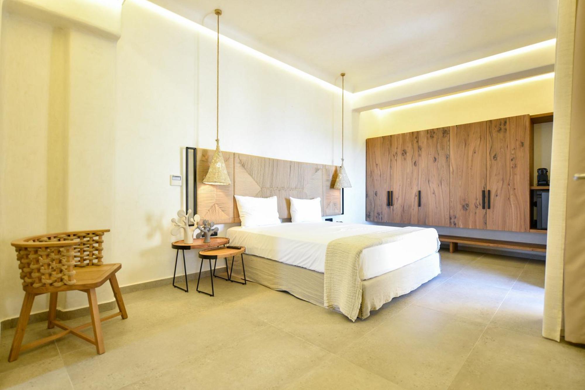 Tropicana Hotel , Suites & Villas Mykonos Paradise Beach  Quarto foto