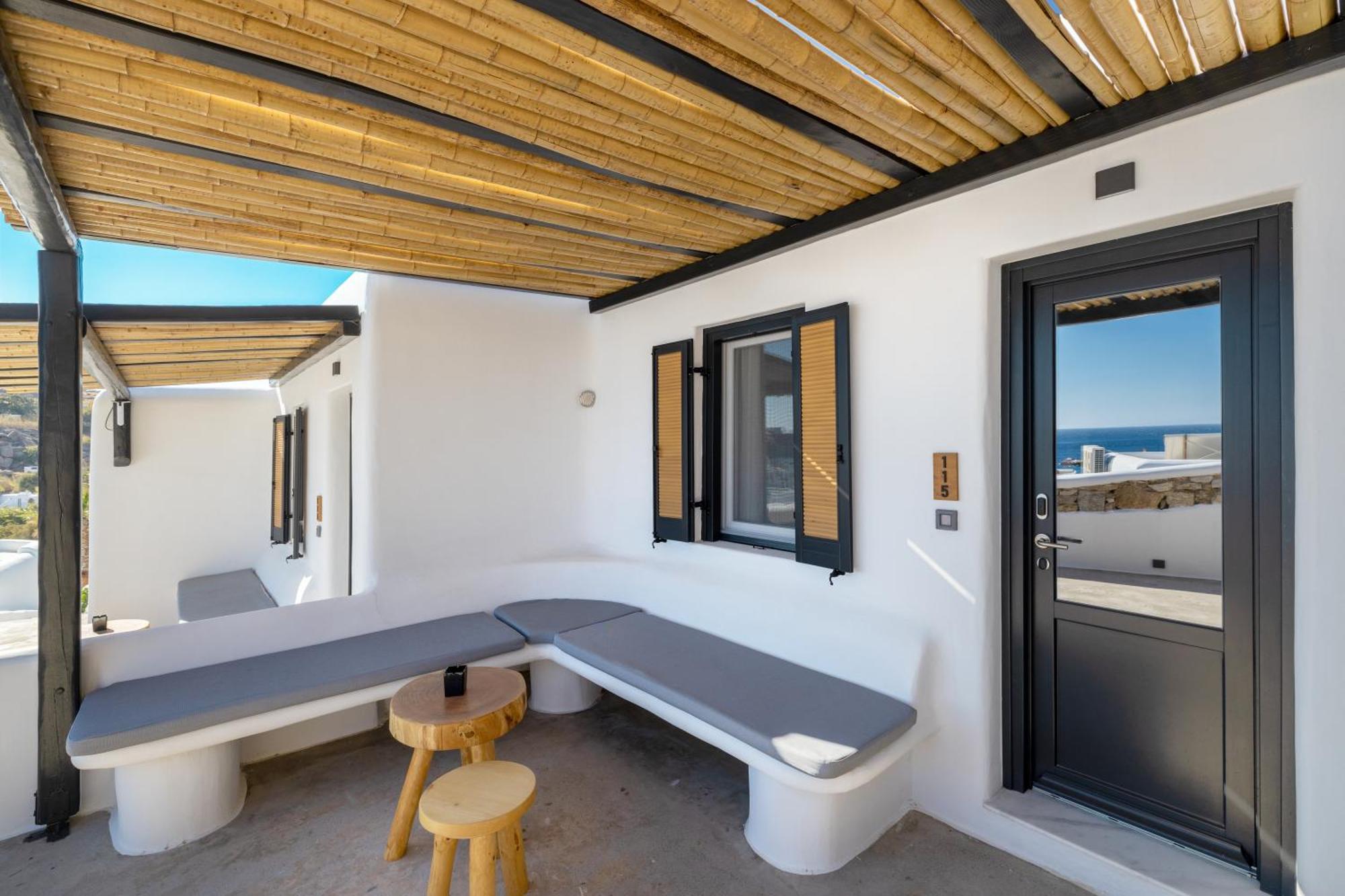 Tropicana Hotel , Suites & Villas Mykonos Paradise Beach  Quarto foto