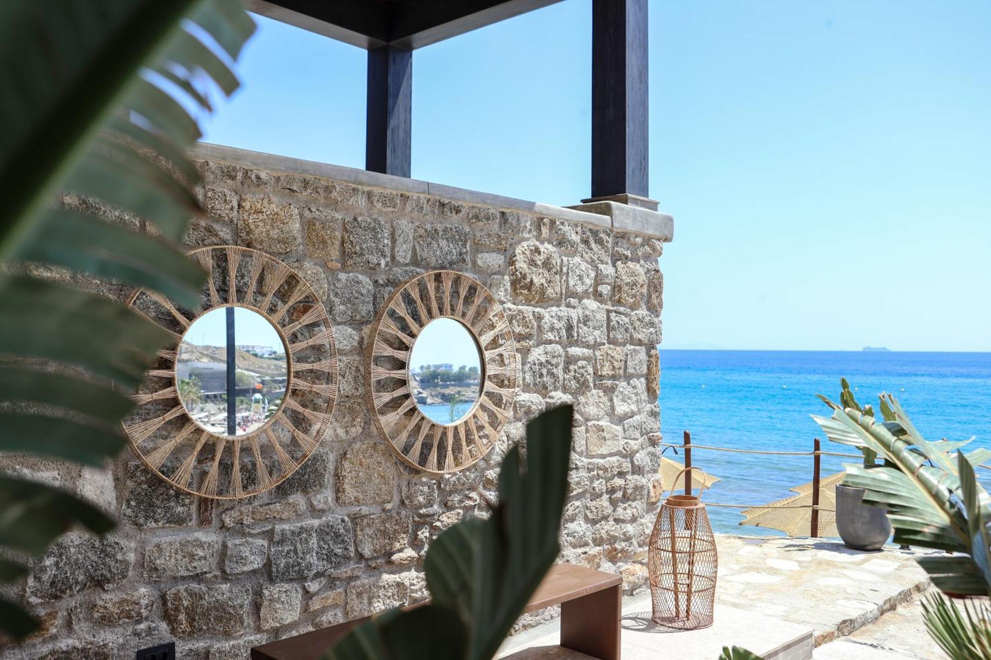 Tropicana Hotel , Suites & Villas Mykonos Paradise Beach  Exterior foto